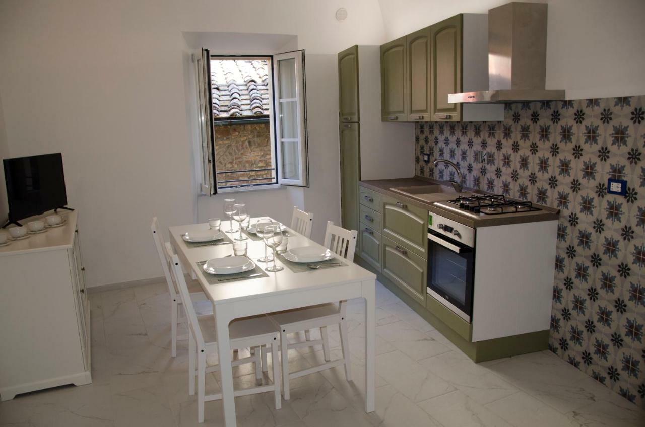 Volterracentro Apartment ภายนอก รูปภาพ